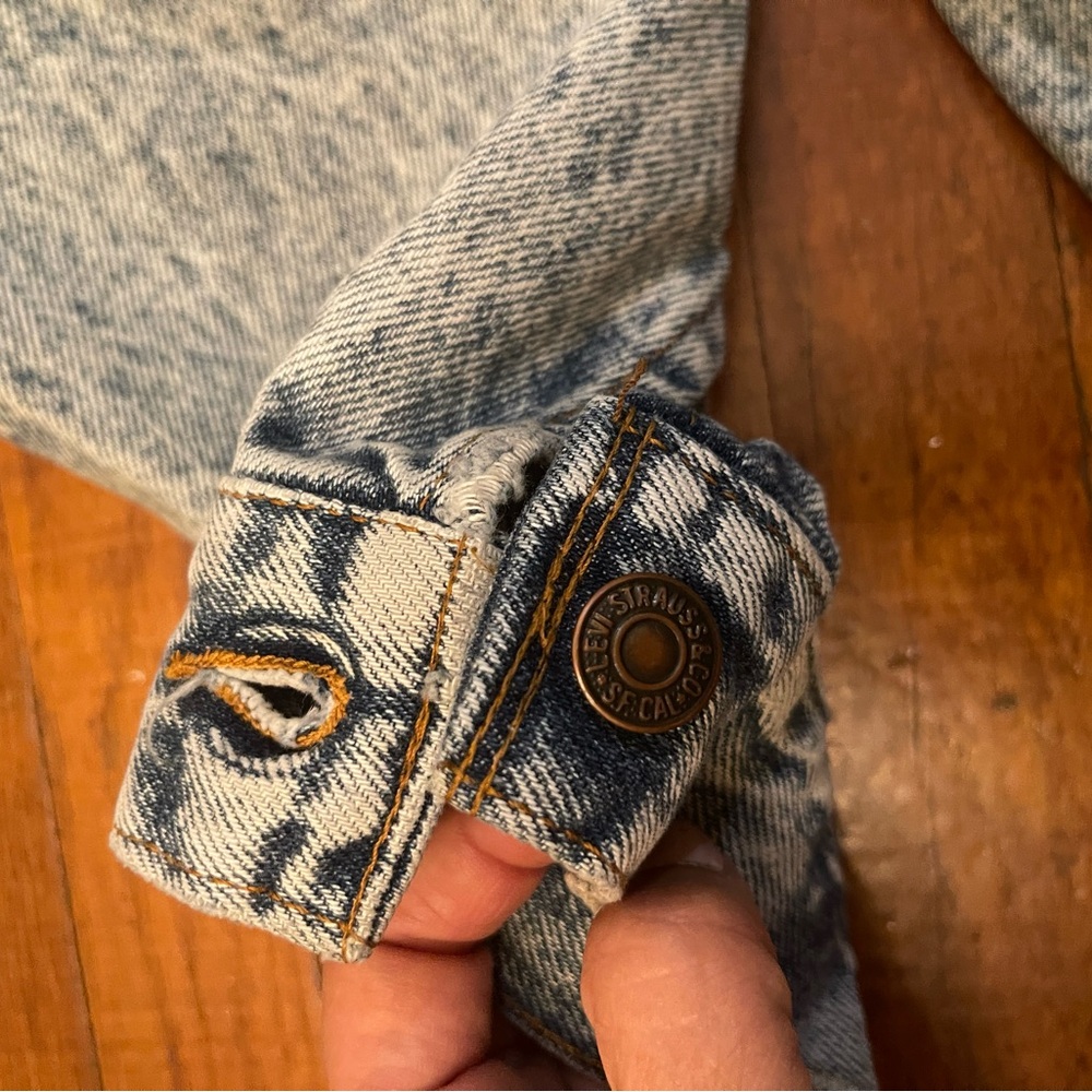 Levi’s VTG Acid Wash Denim Jacket - Picture 11 of 13